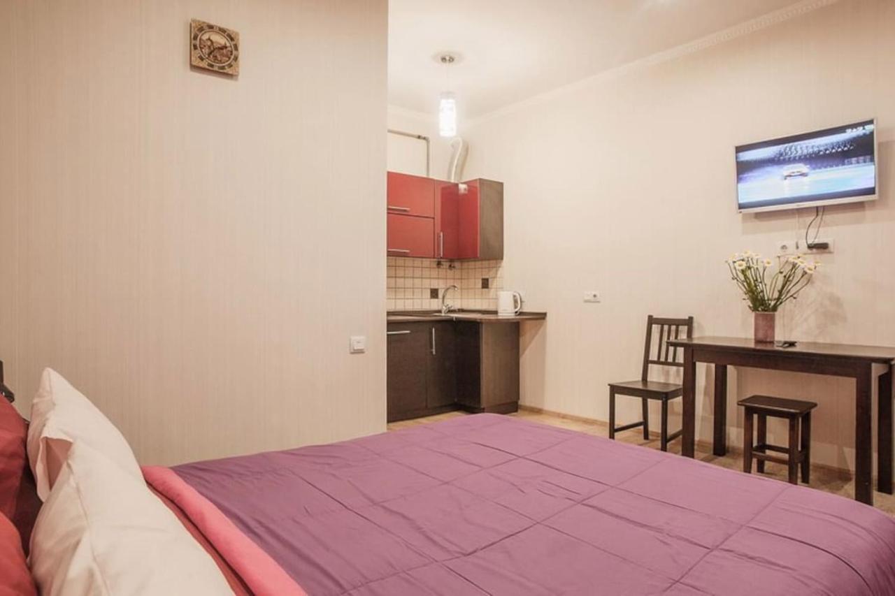Central Cozy Apartment With Parking! Liov Exterior foto