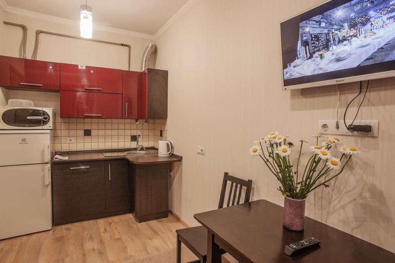 Central Cozy Apartment With Parking! Liov Exterior foto